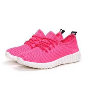 WOMEN’S FASHION SNEAKERS; CASUAL SPORT SHOES